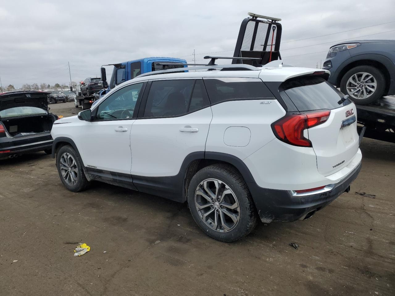 2018 GMC TERRAIN SL - Image 2