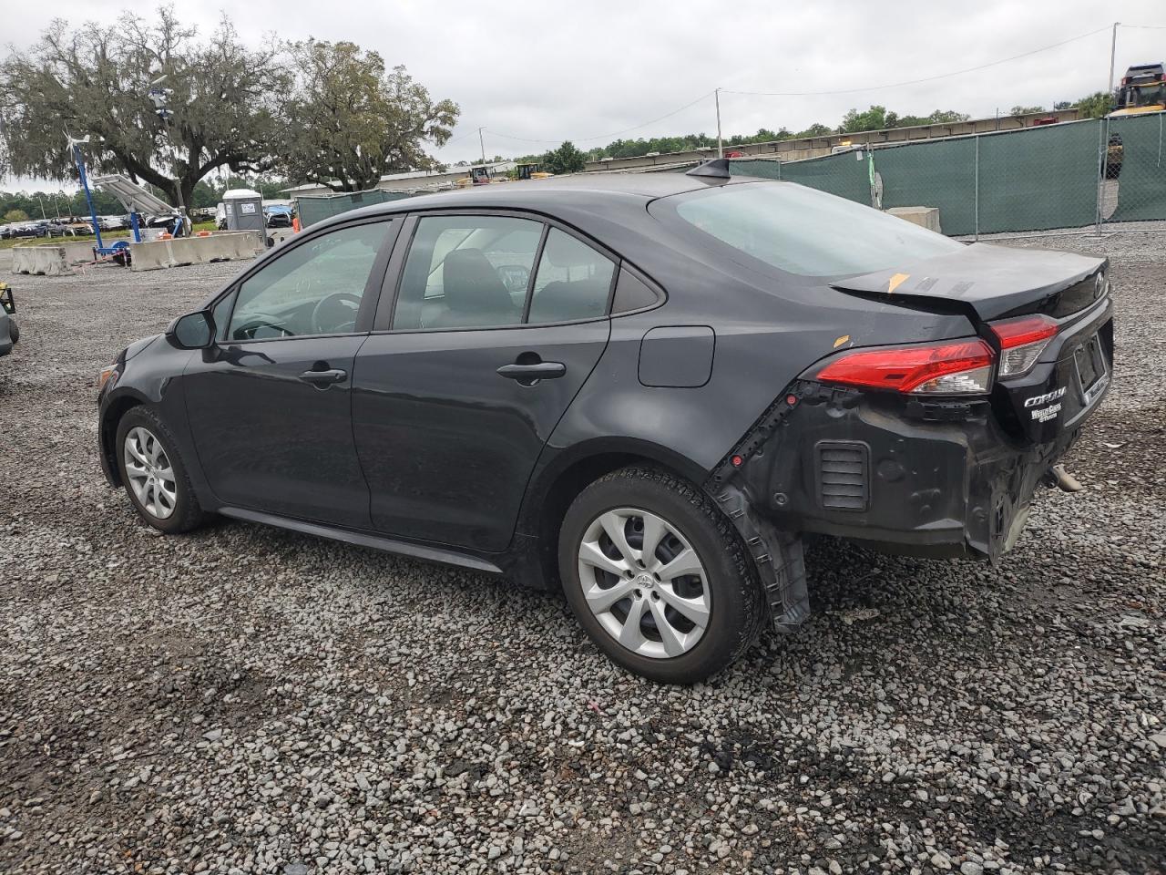 2020 TOYOTA COROLLA LE - Фото 2
