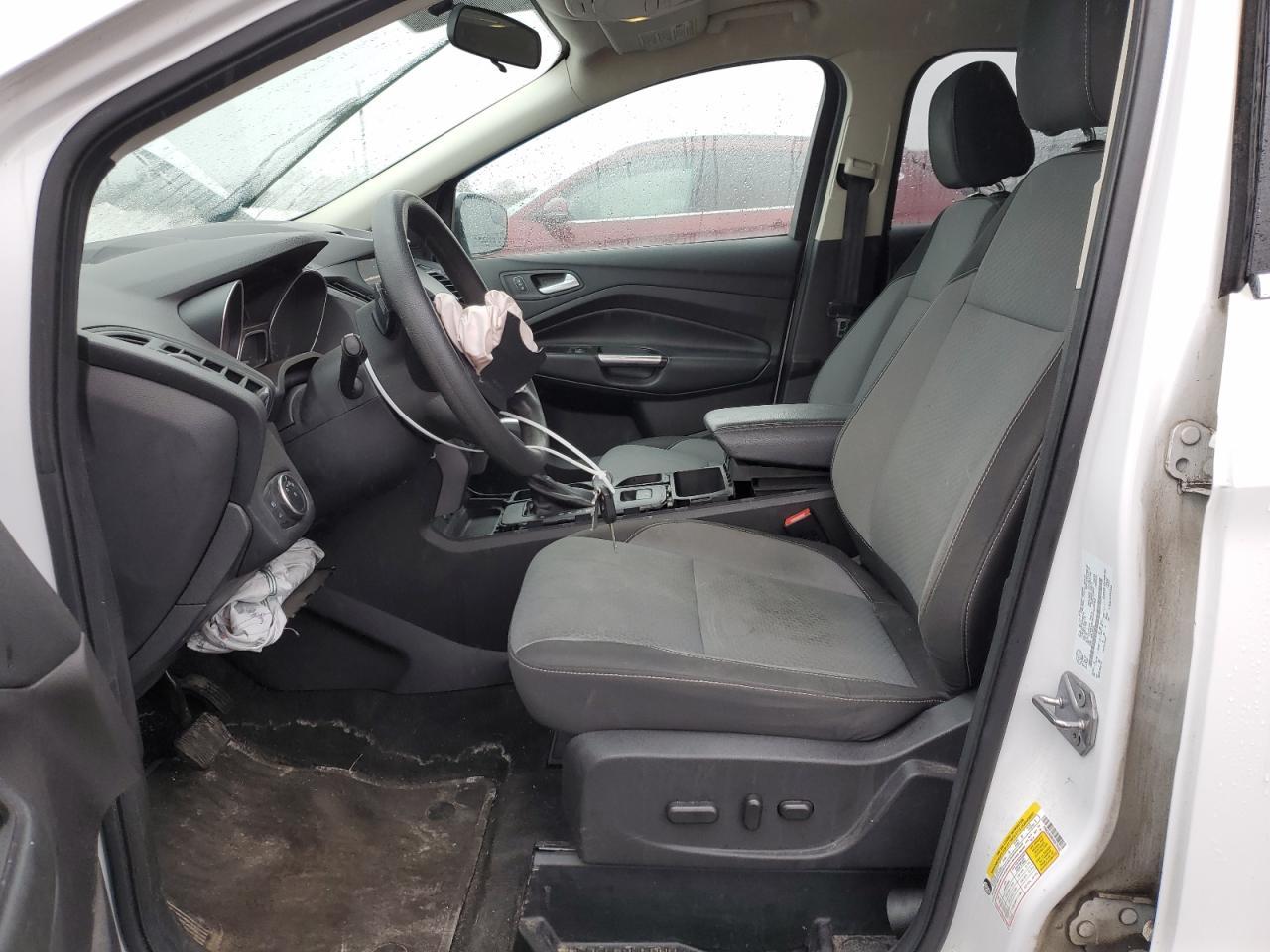 2017 FORD ESCAPE SE - Фото 7
