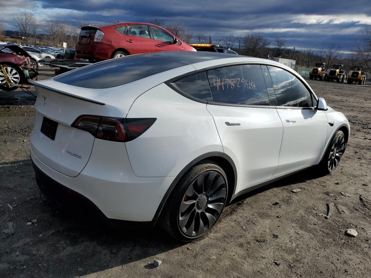 2022 TESLA MODEL Y - Image 3