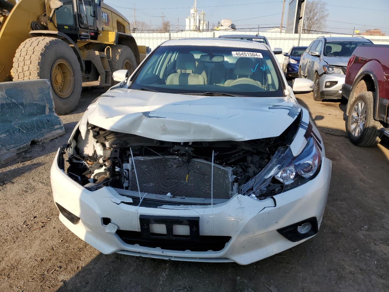 2017 NISSAN ALTIMA 2.5 - Фото 5