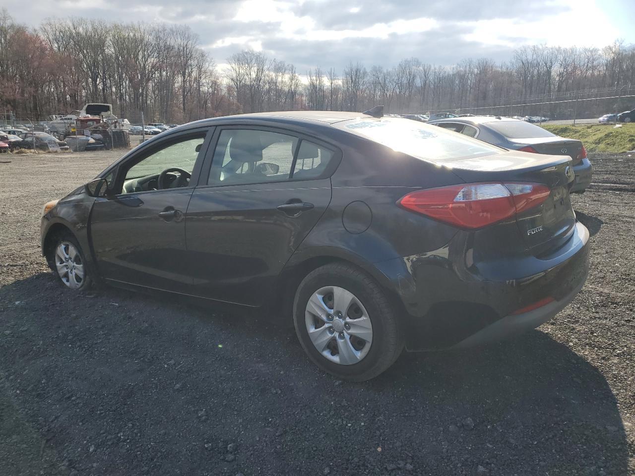2015 KIA FORTE LX - Фото 2