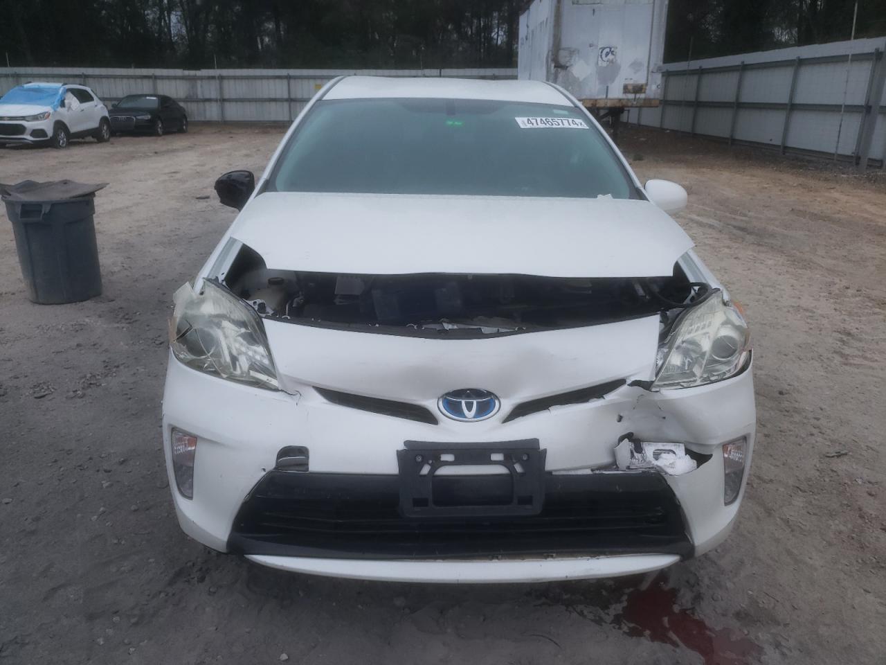 2015 TOYOTA PRIUS - Image 5