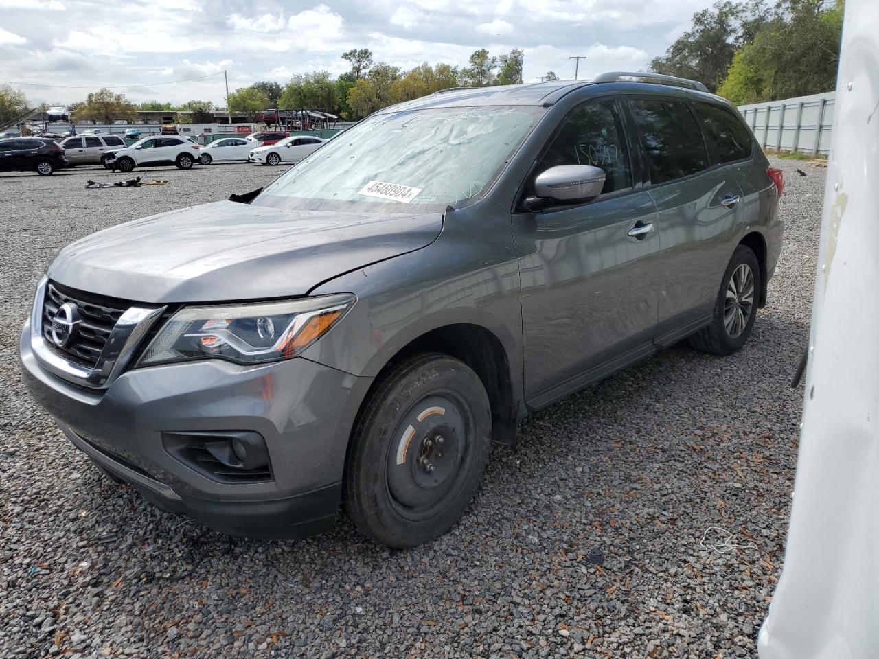 2017 NISSAN PATHFINDER
