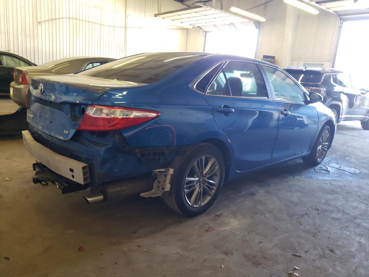 2017 TOYOTA CAMRY LE - Image 3