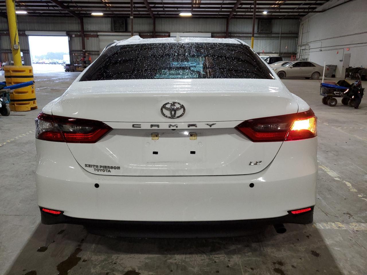 2023 TOYOTA CAMRY LE - Image 6