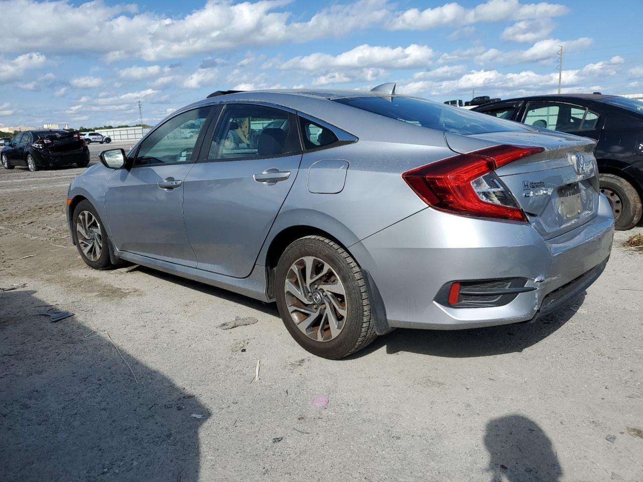 2018 HONDA CIVIC EX - Фото 2