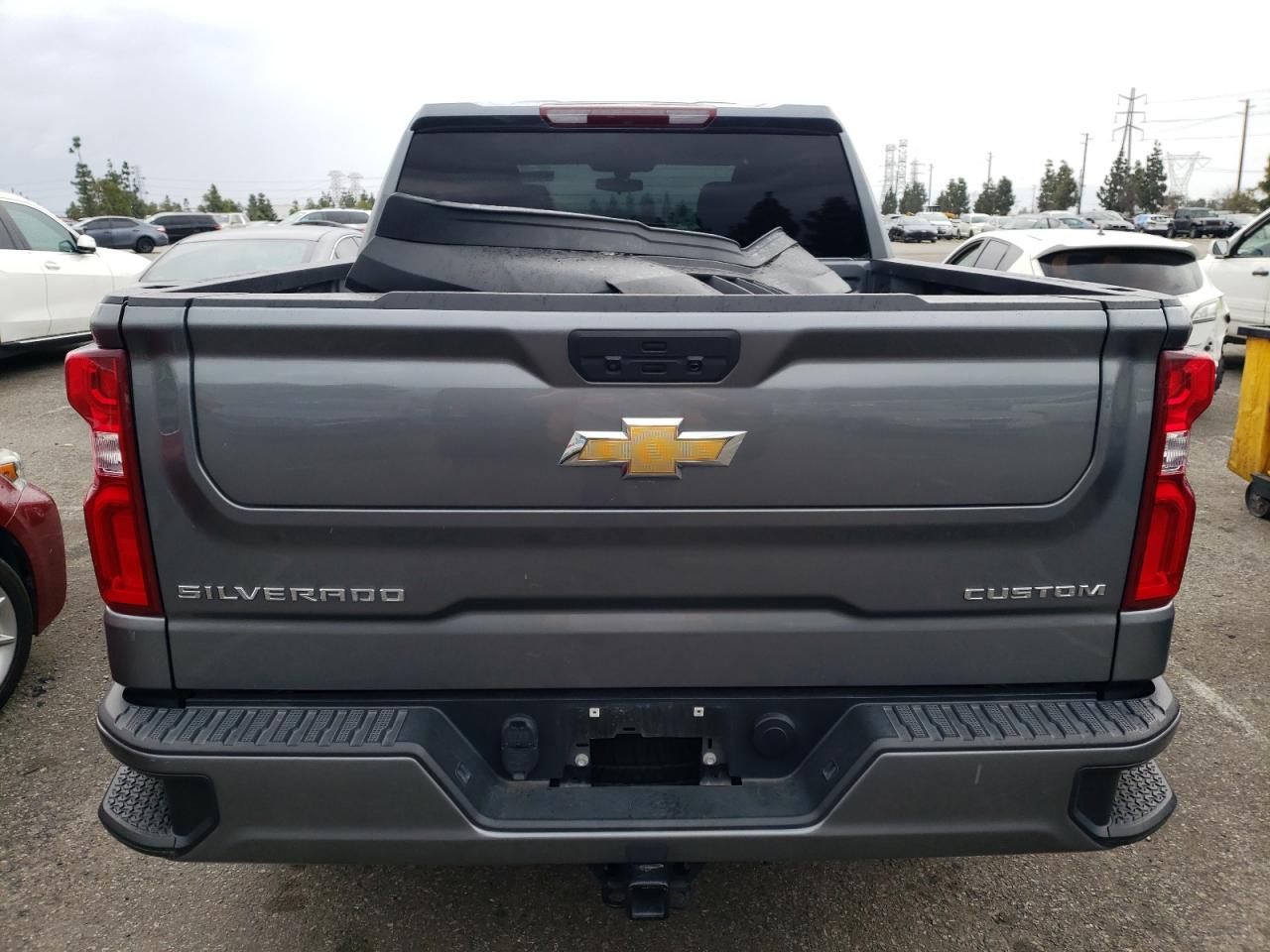 2021 CHEVROLET SILVERADO - Фото 6