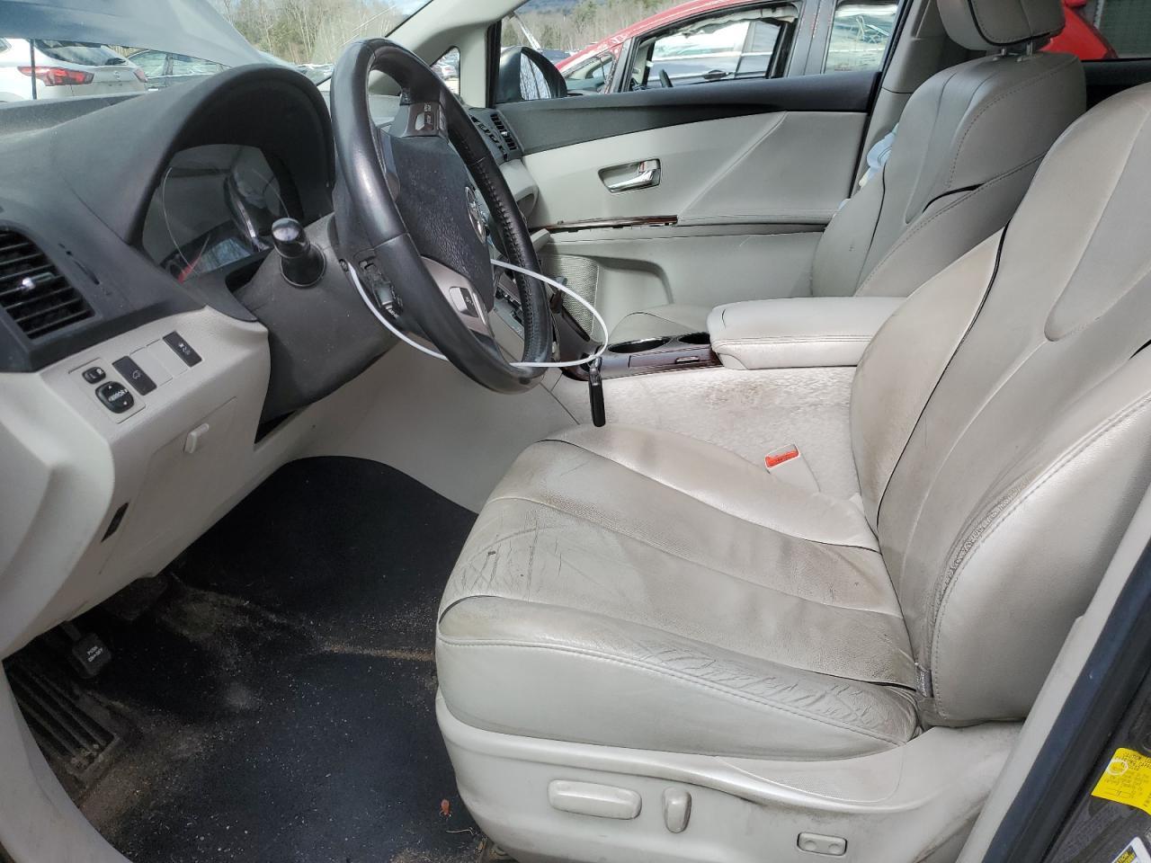 2012 TOYOTA VENZA LE - Фото 7