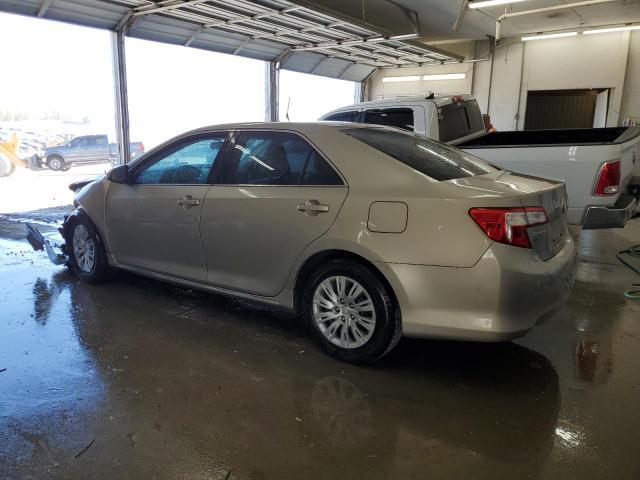 2013 Toyota Camry L - Фото 2