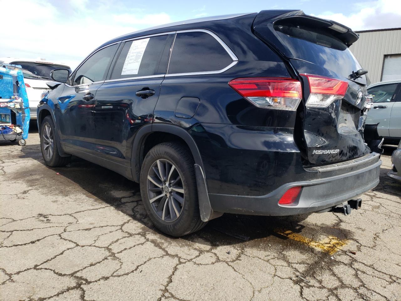 2018 TOYOTA HIGHLANDER - Фото 2