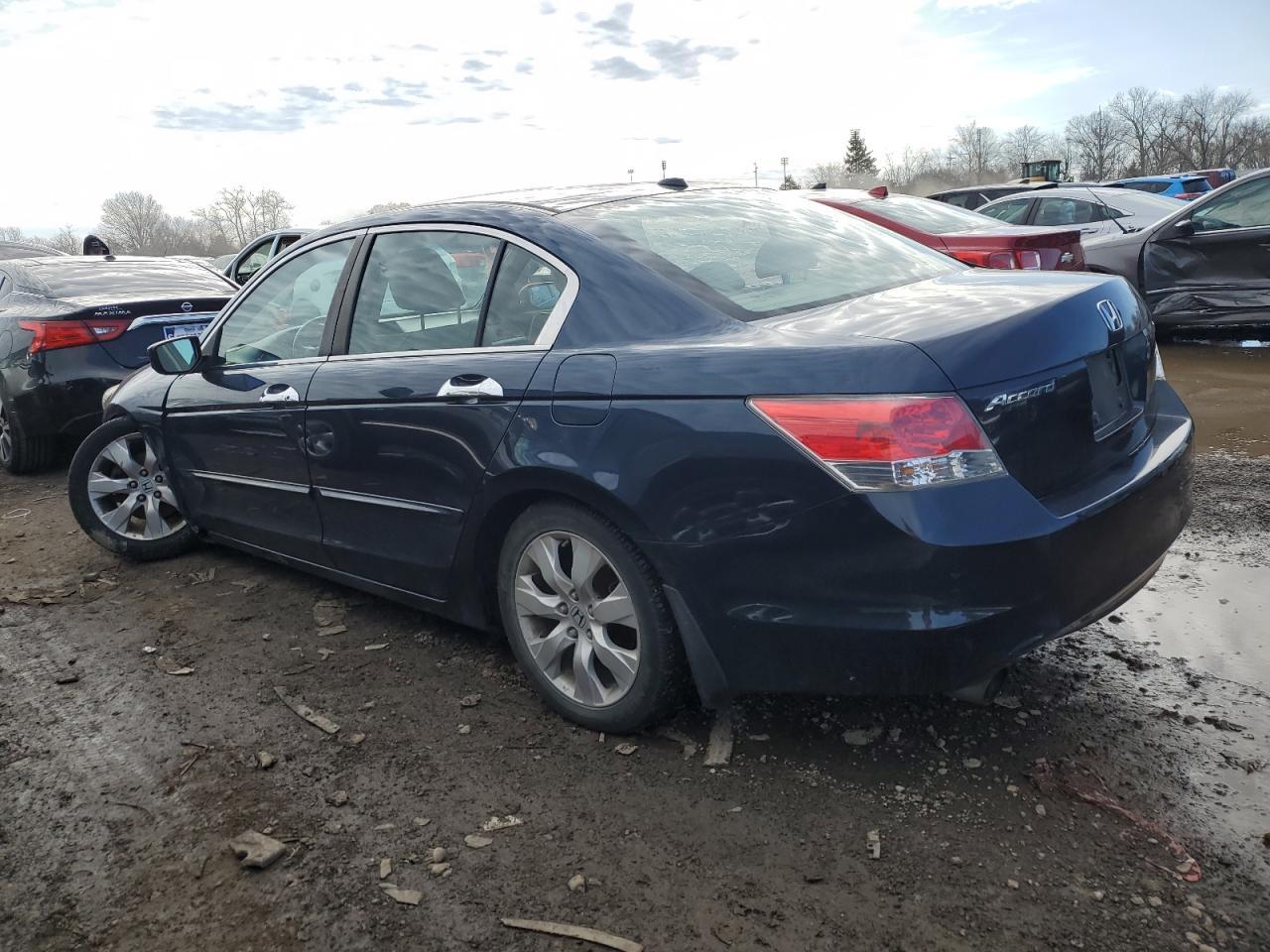 2010 HONDA ACCORD EXL - Фото 2