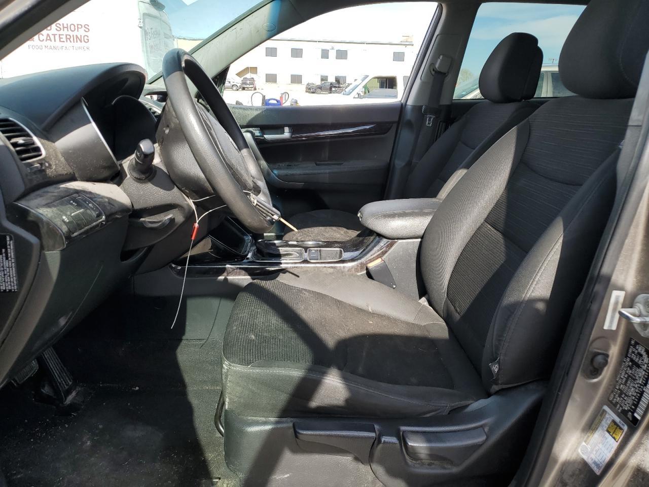 2015 KIA SORENTO LX - Image 7