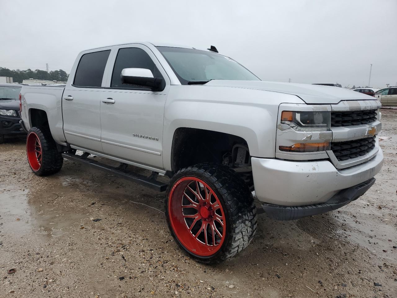 2016 CHEVROLET SILVERADO - Image 4