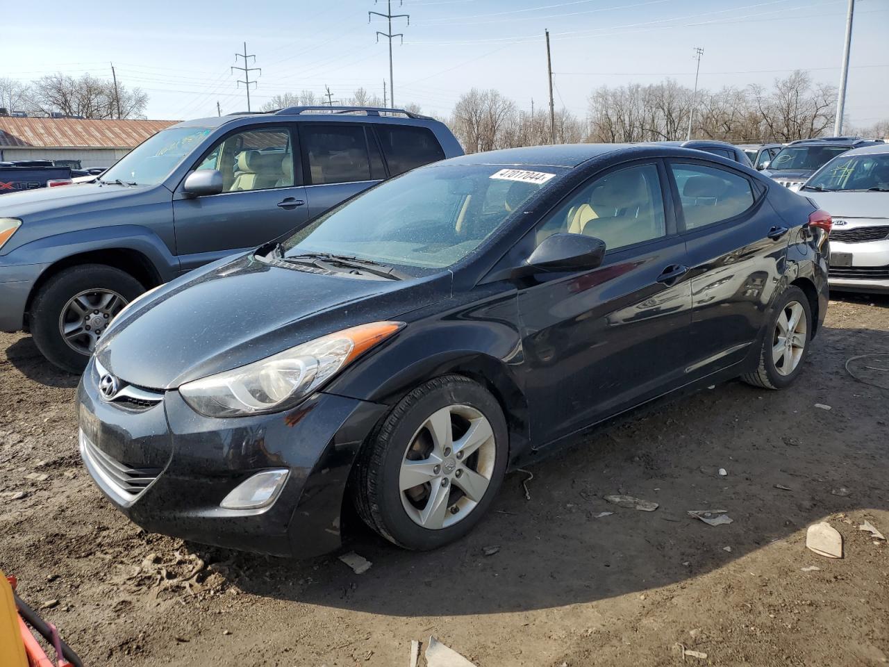 2013 HYUNDAI ELANTRA GL