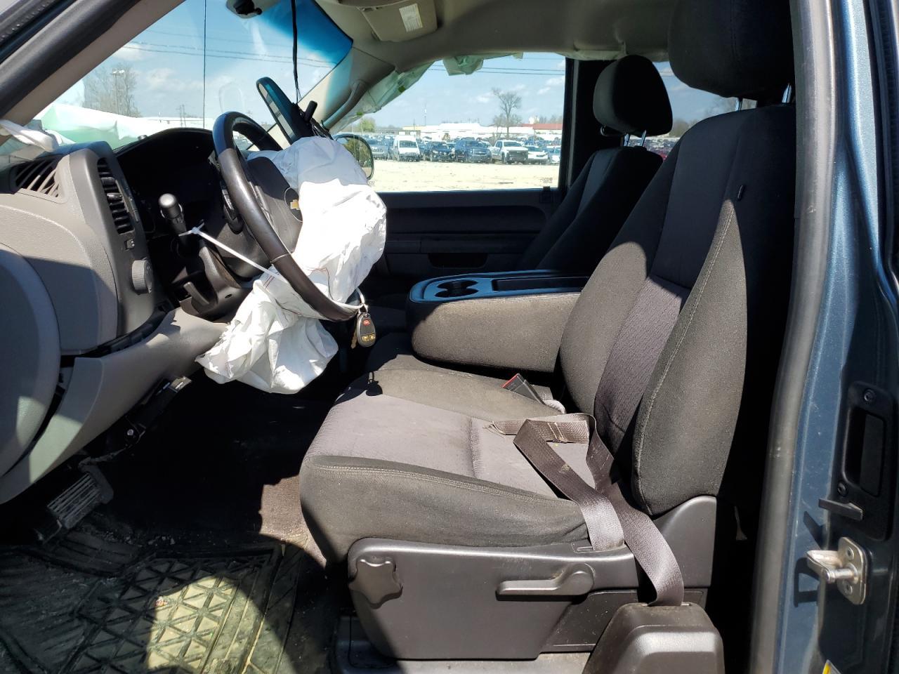 2013 CHEVROLET SILVERADO - Фото 7