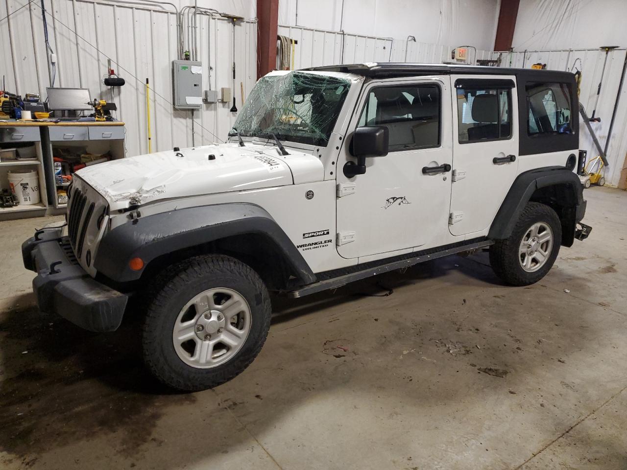2017 JEEP WRANGLER U