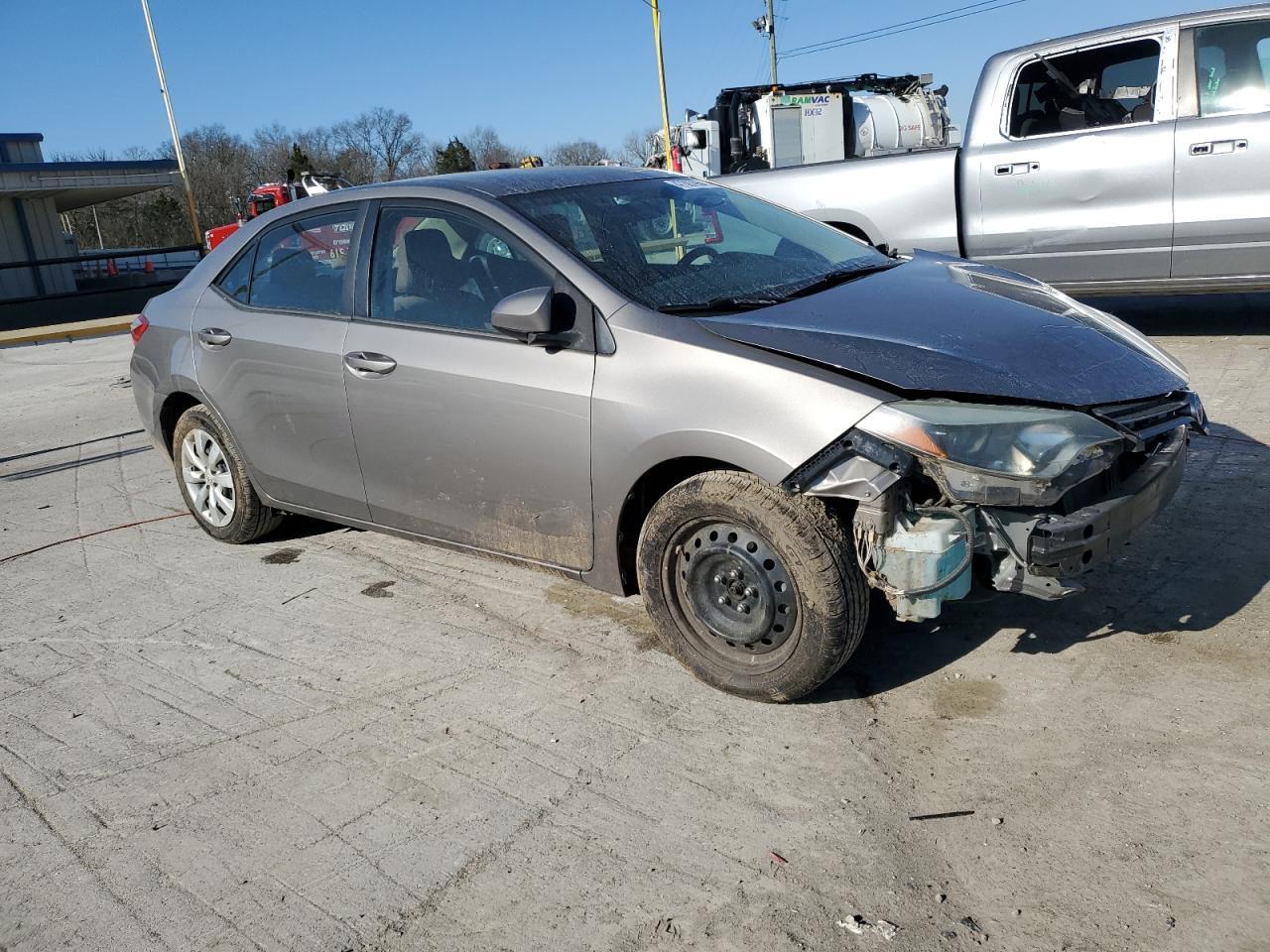 2015 TOYOTA COROLLA L - Image 4