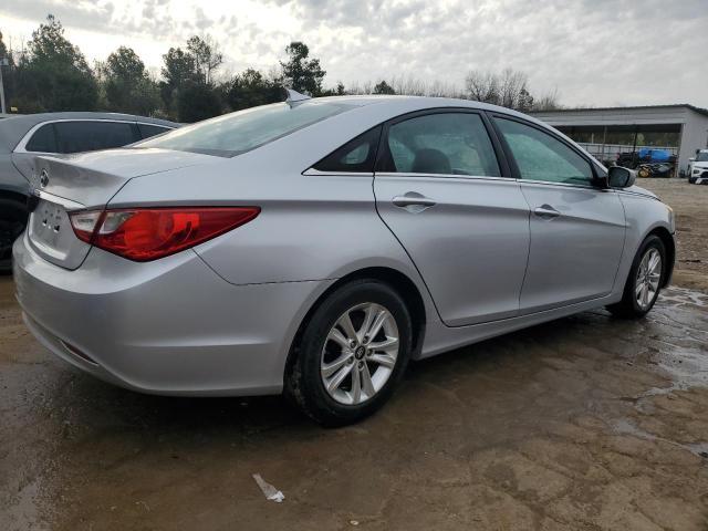 2013 Hyundai Sonata Gls - Image 3