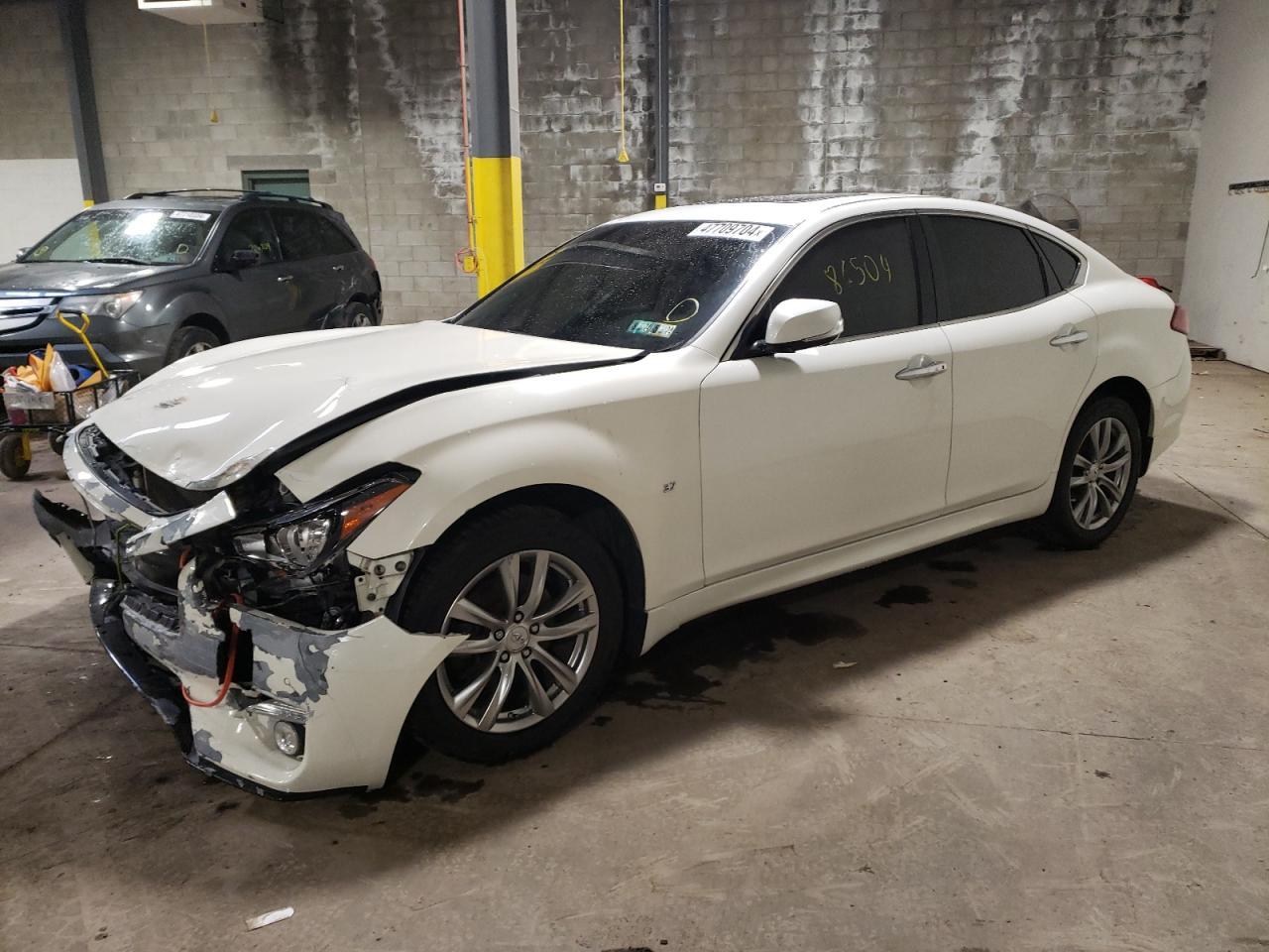 2016 INFINITI Q70 3.7 car image