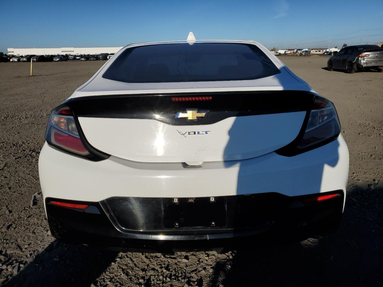 2017 CHEVROLET VOLT LT - Image 6