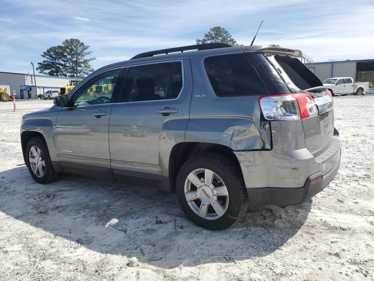 2012 GMC TERRAIN SL - Image 2
