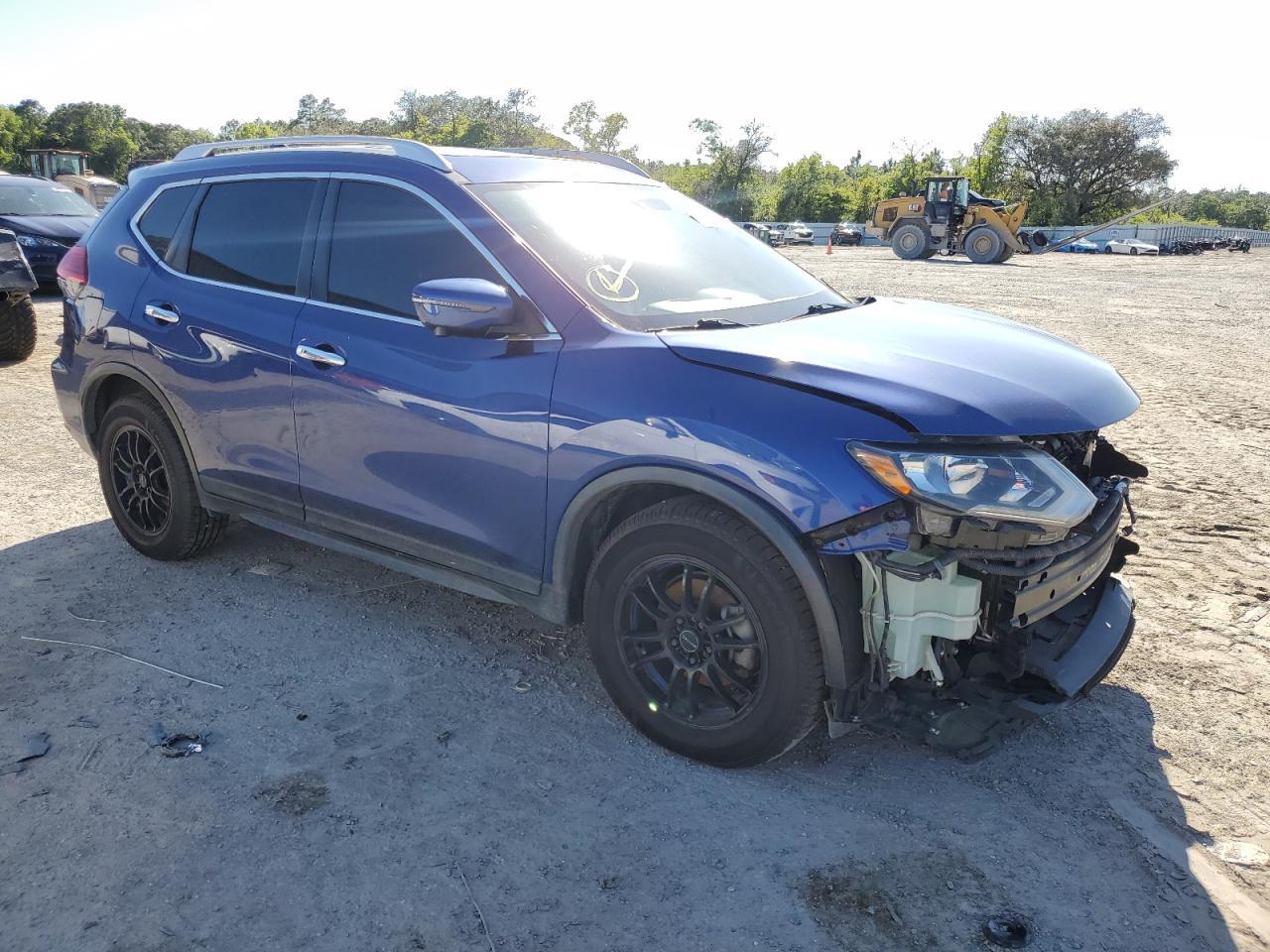 2017 NISSAN ROGUE S - Фото 4