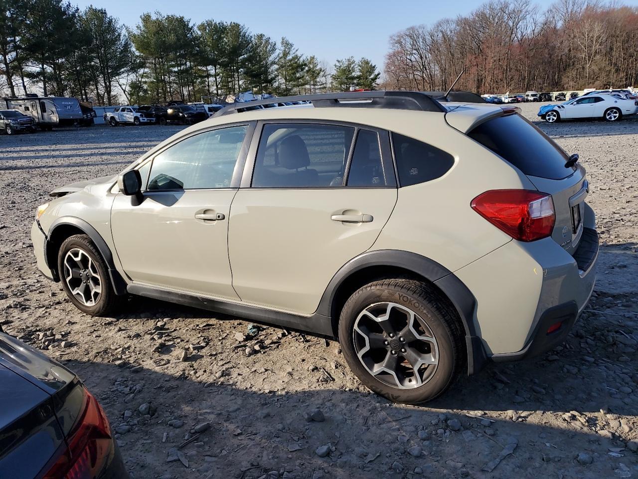 2014 SUBARU XV CROSSTR - Image 2