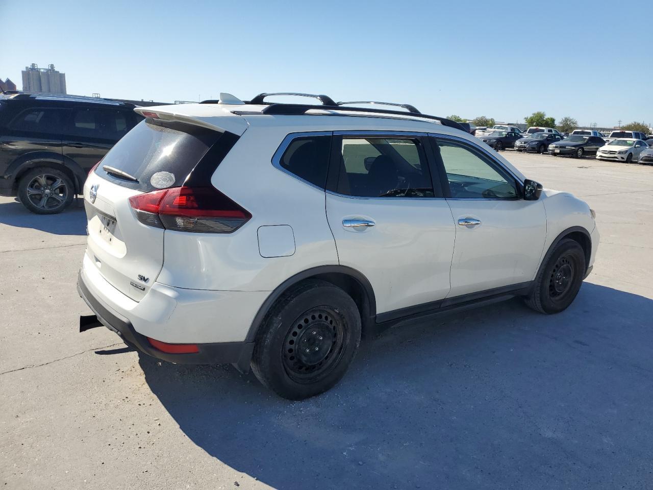 2018 NISSAN ROGUE S - Image 3