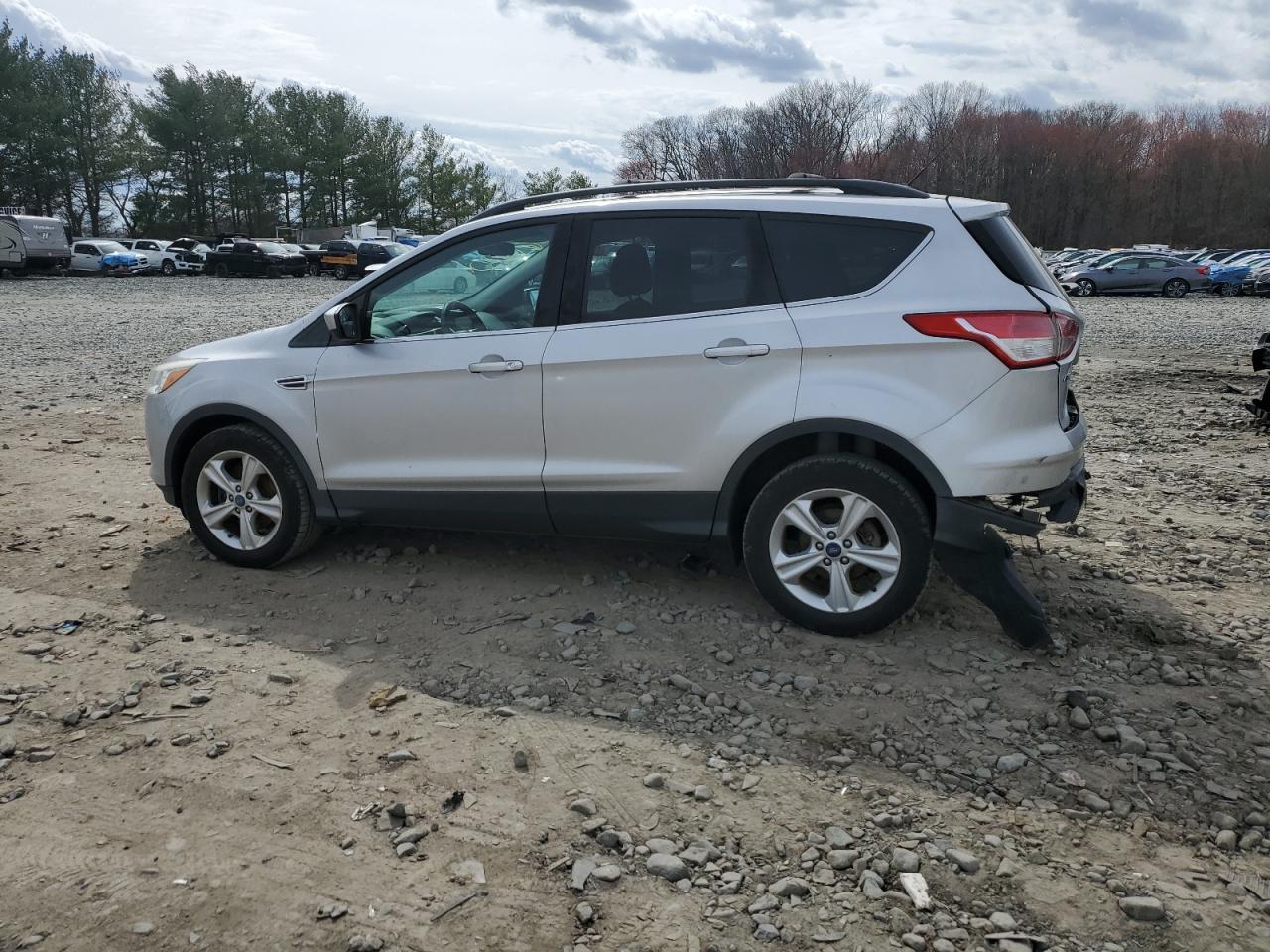 2013 FORD ESCAPE SE - Фото 2