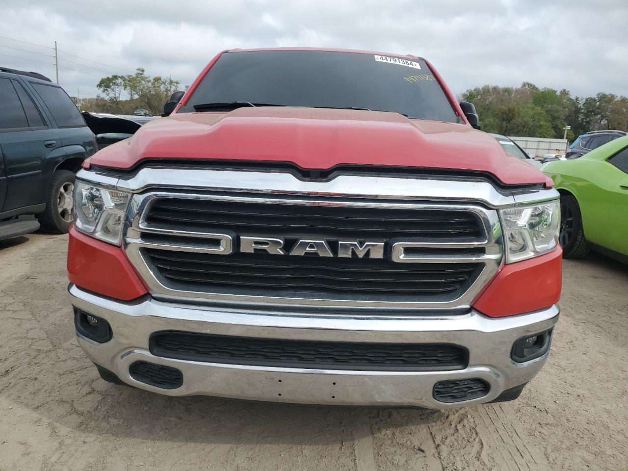 2019 RAM 1500 BIG H - Фото 5