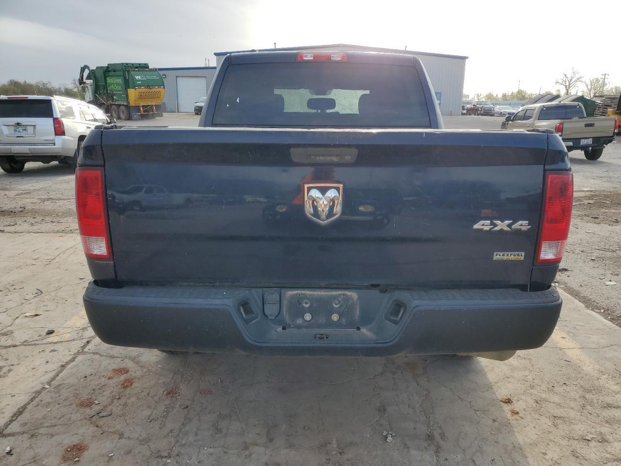 2014 RAM 1500 ST - Фото 6