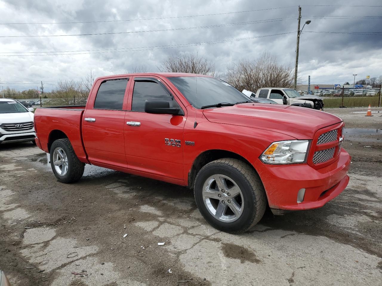 2015 RAM 1500 ST - Image 4