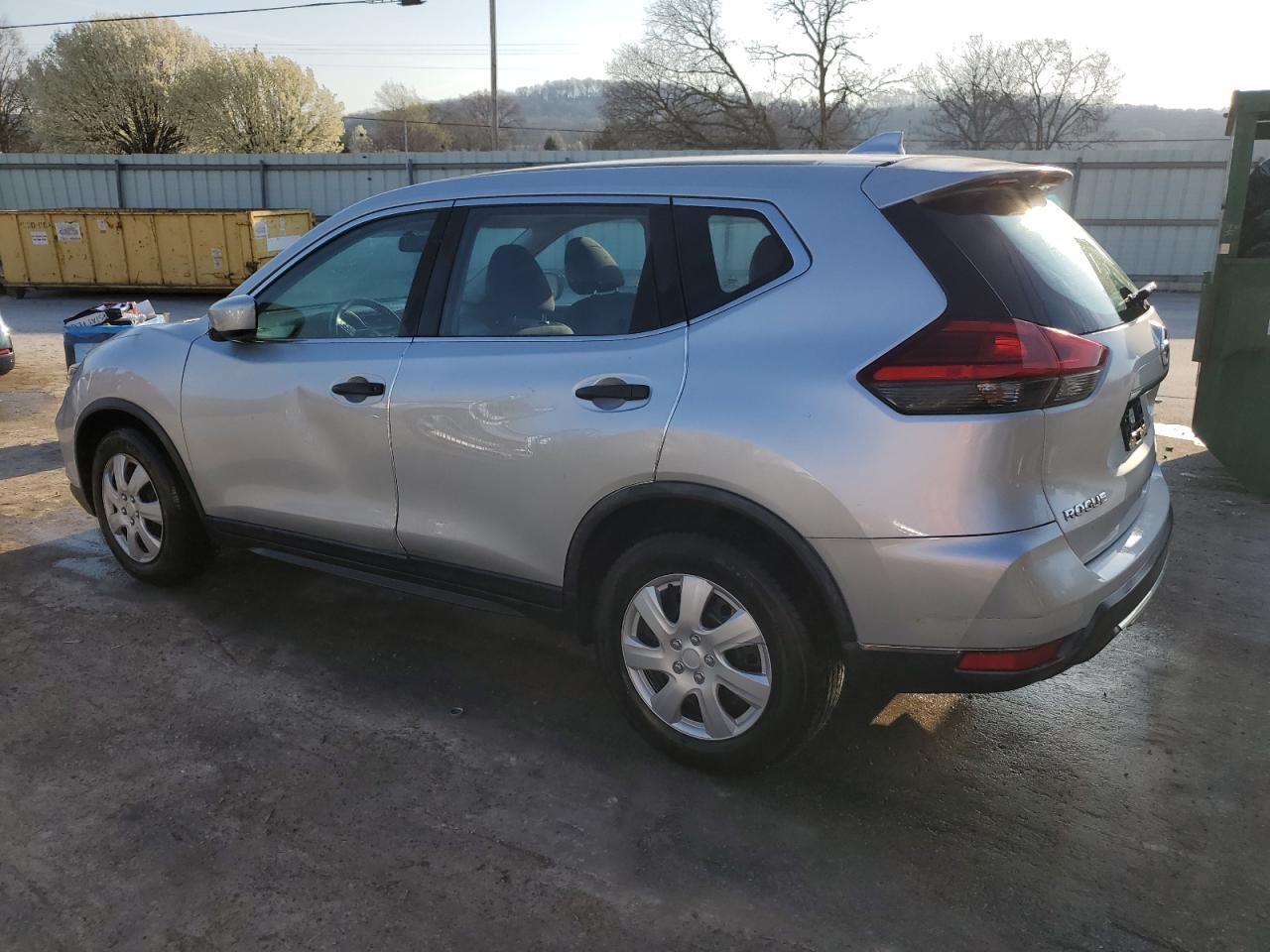 2017 NISSAN ROGUE S - Image 2