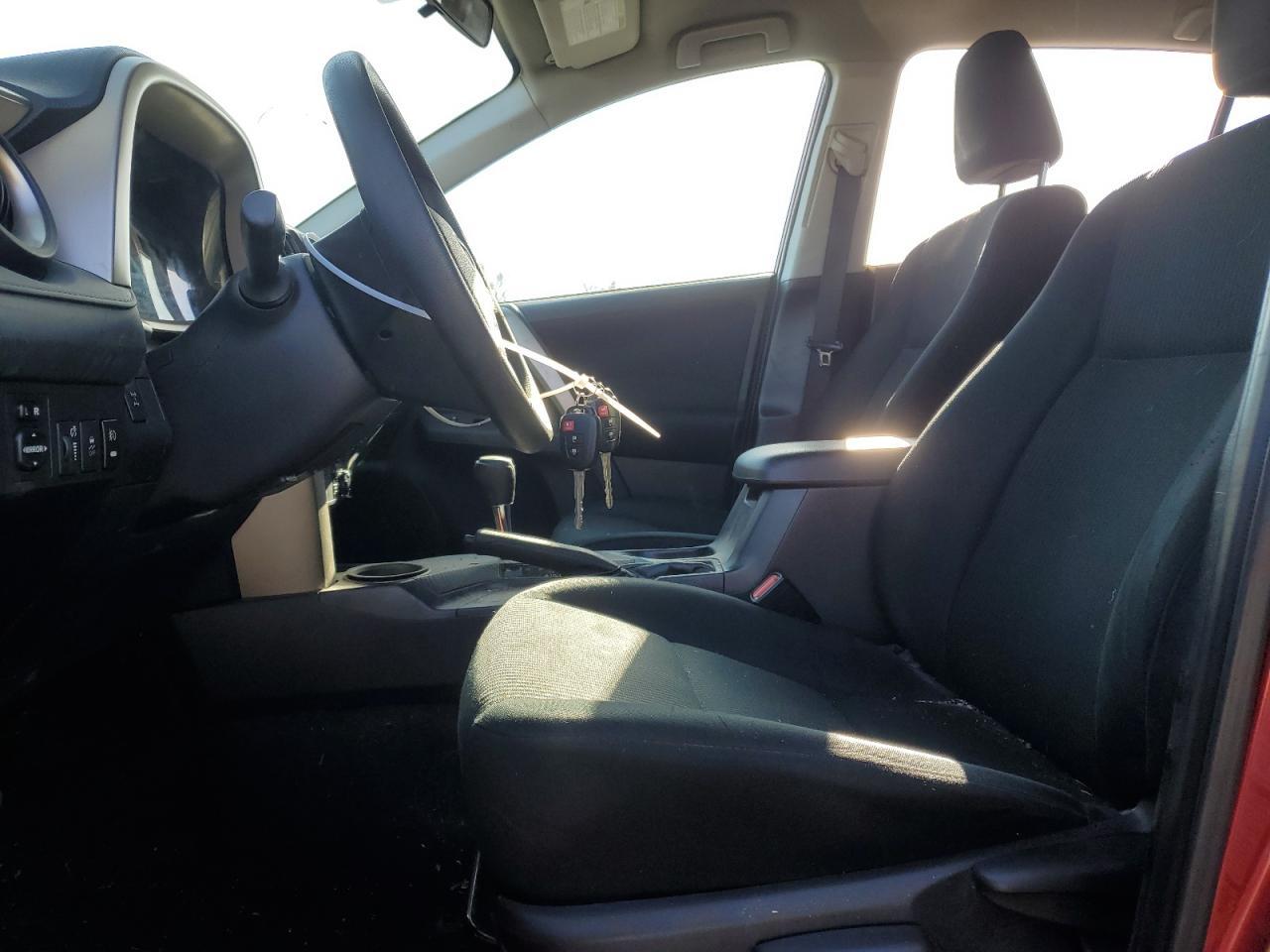 2015 TOYOTA RAV4 LE - Image 7
