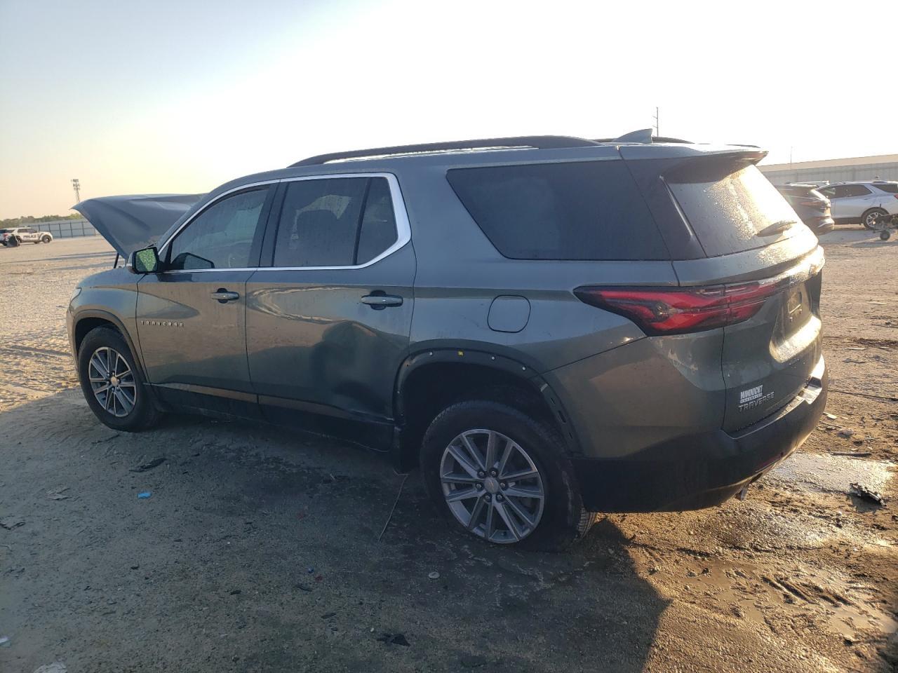 2023 CHEVROLET TRAVERSE L - Image 2