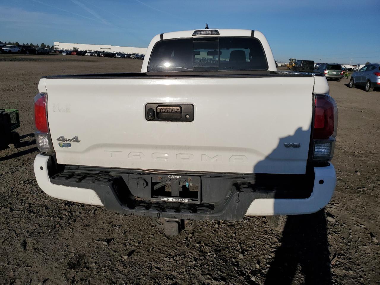 2017 TOYOTA TACOMA DOU - Фото 6