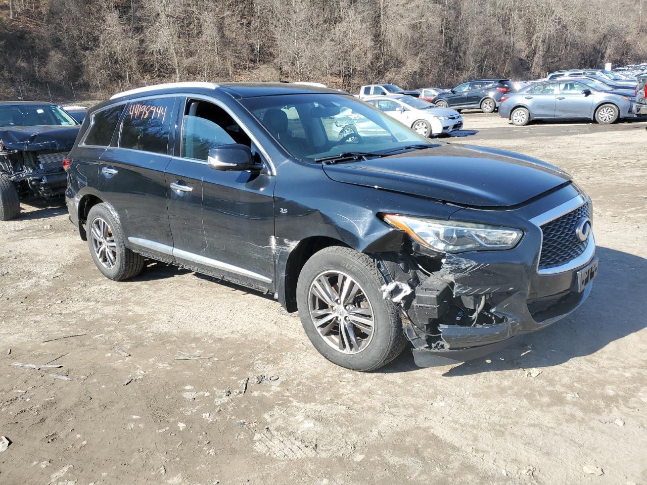 2016 INFINITI QX60 - Image 4