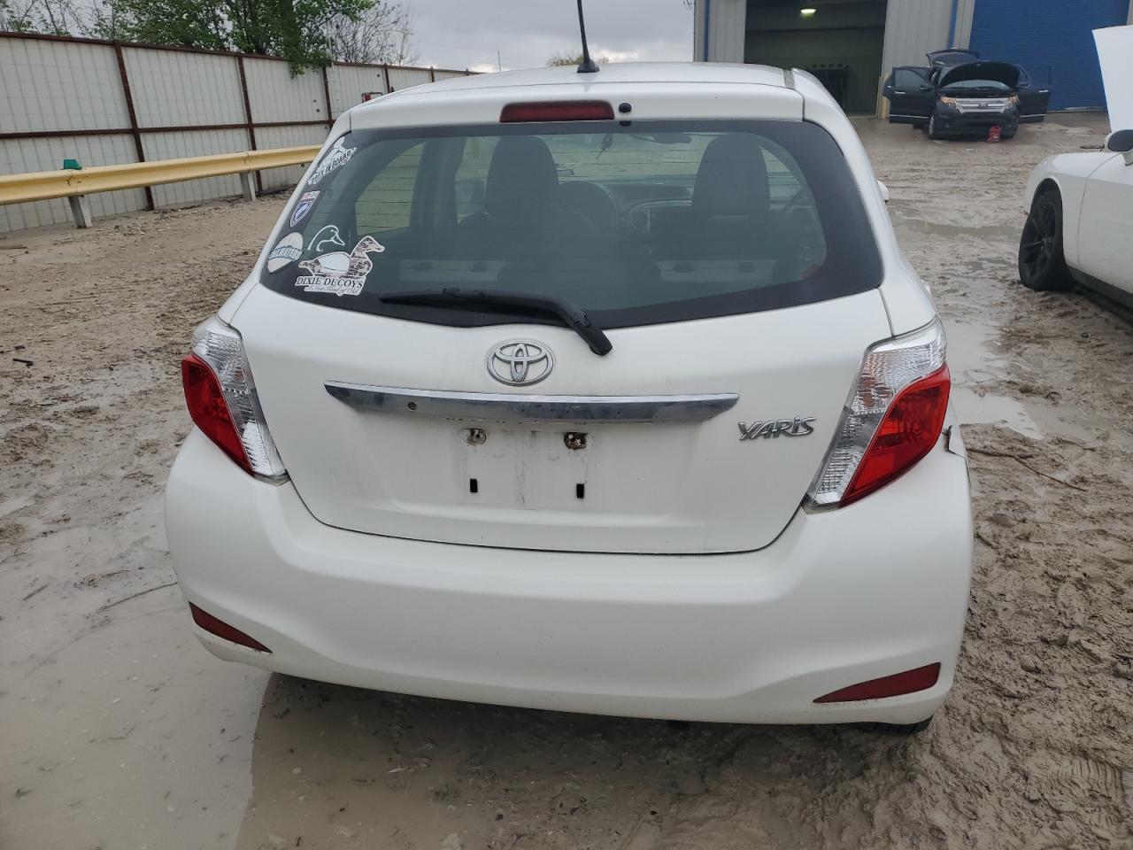 2012 TOYOTA YARIS - Image 6