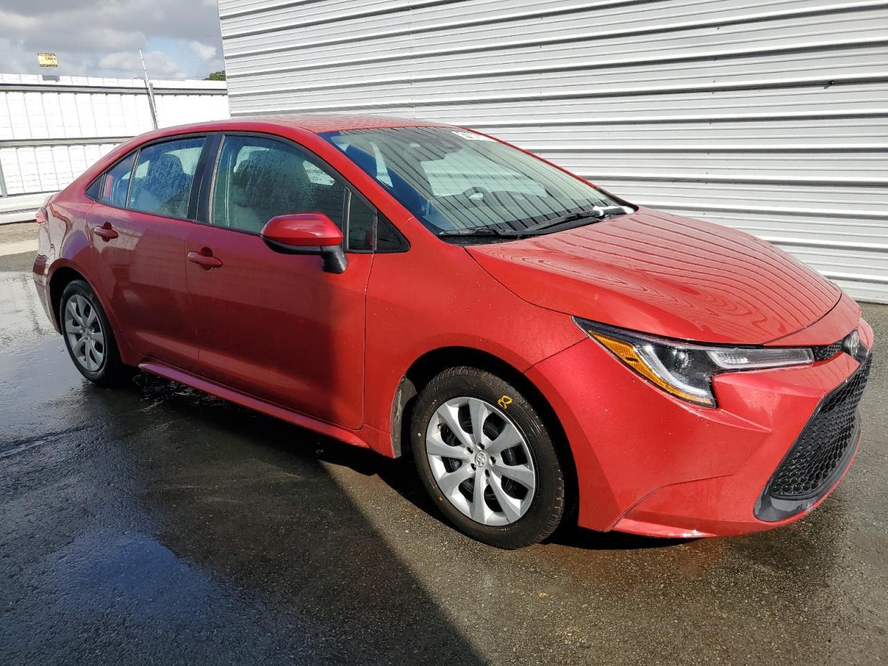2021 TOYOTA COROLLA LE - Фото 4