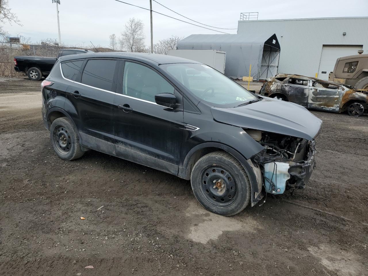 2017 FORD ESCAPE SE - Image 4