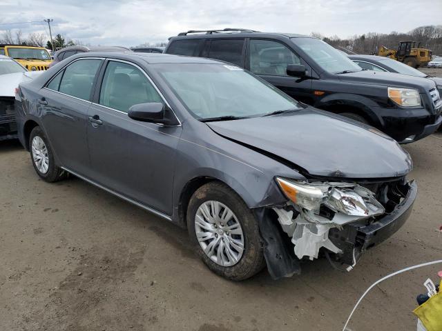2014 Toyota Camry L - Image 4