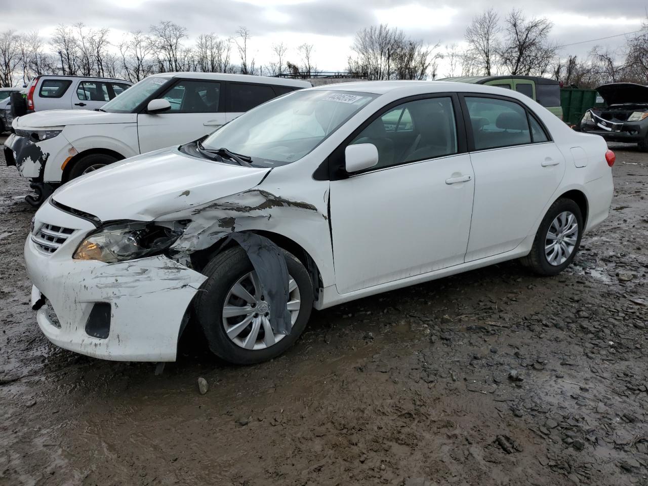 2013 TOYOTA COROLLA BA