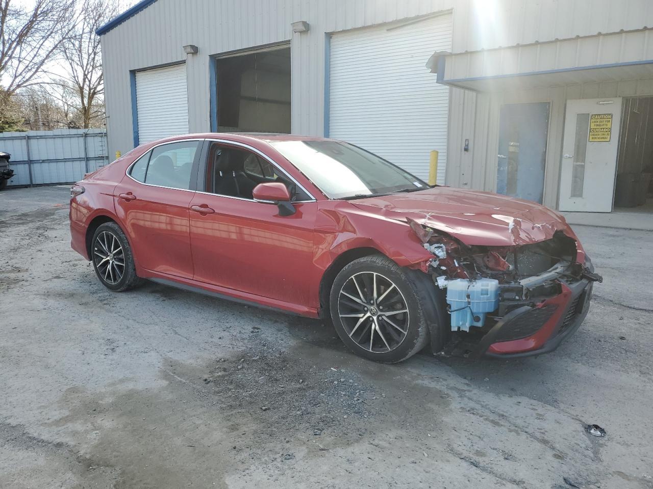 2021 TOYOTA CAMRY SE - Image 4
