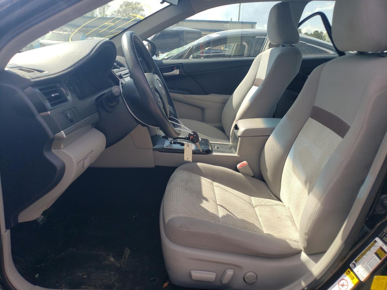 2013 TOYOTA CAMRY L - Фото 7