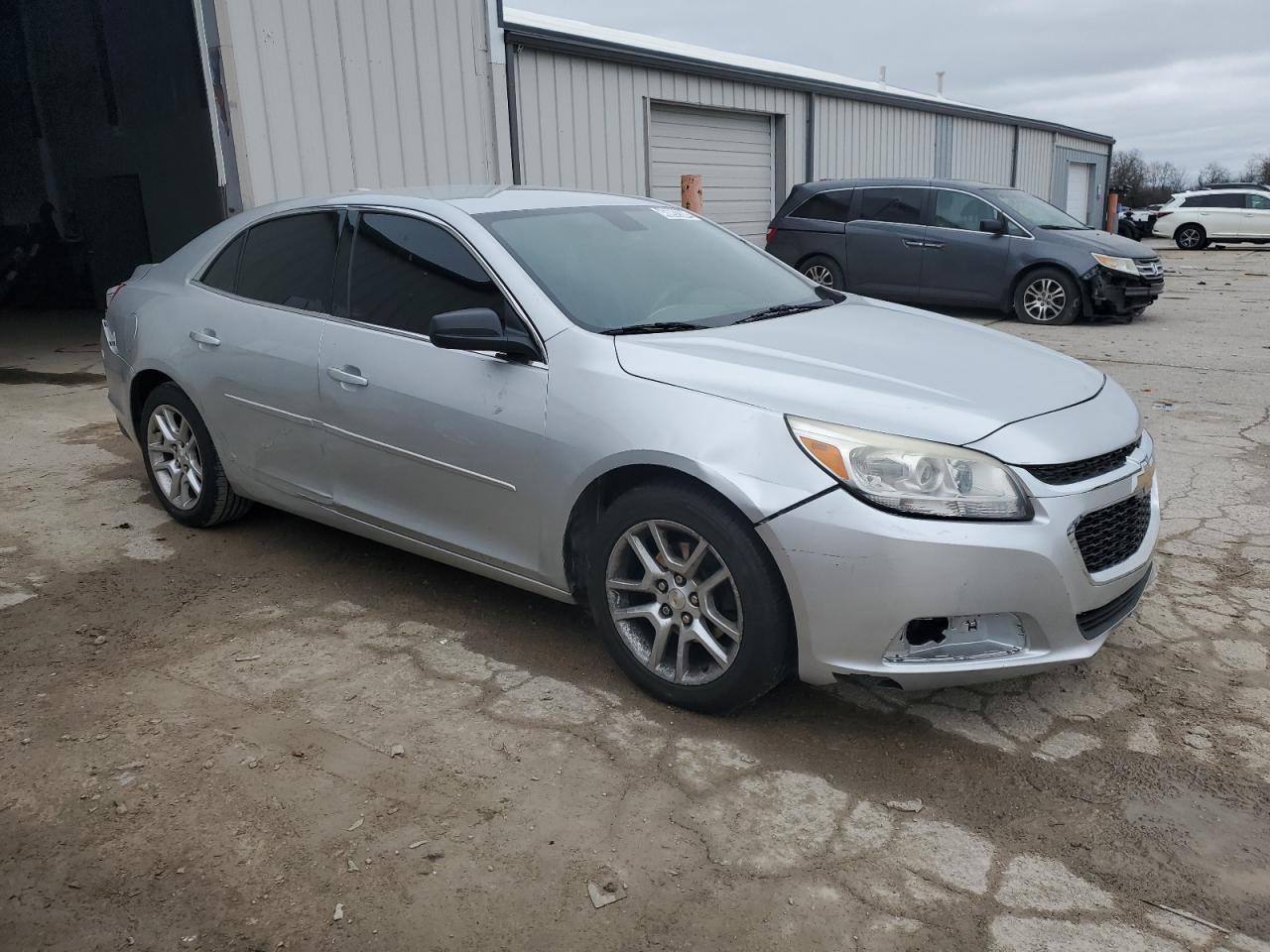 2015 CHEVROLET MALIBU 1LT - Фото 4