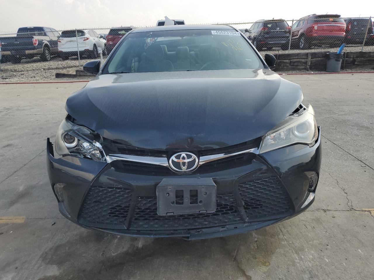 2017 TOYOTA CAMRY LE - Image 5