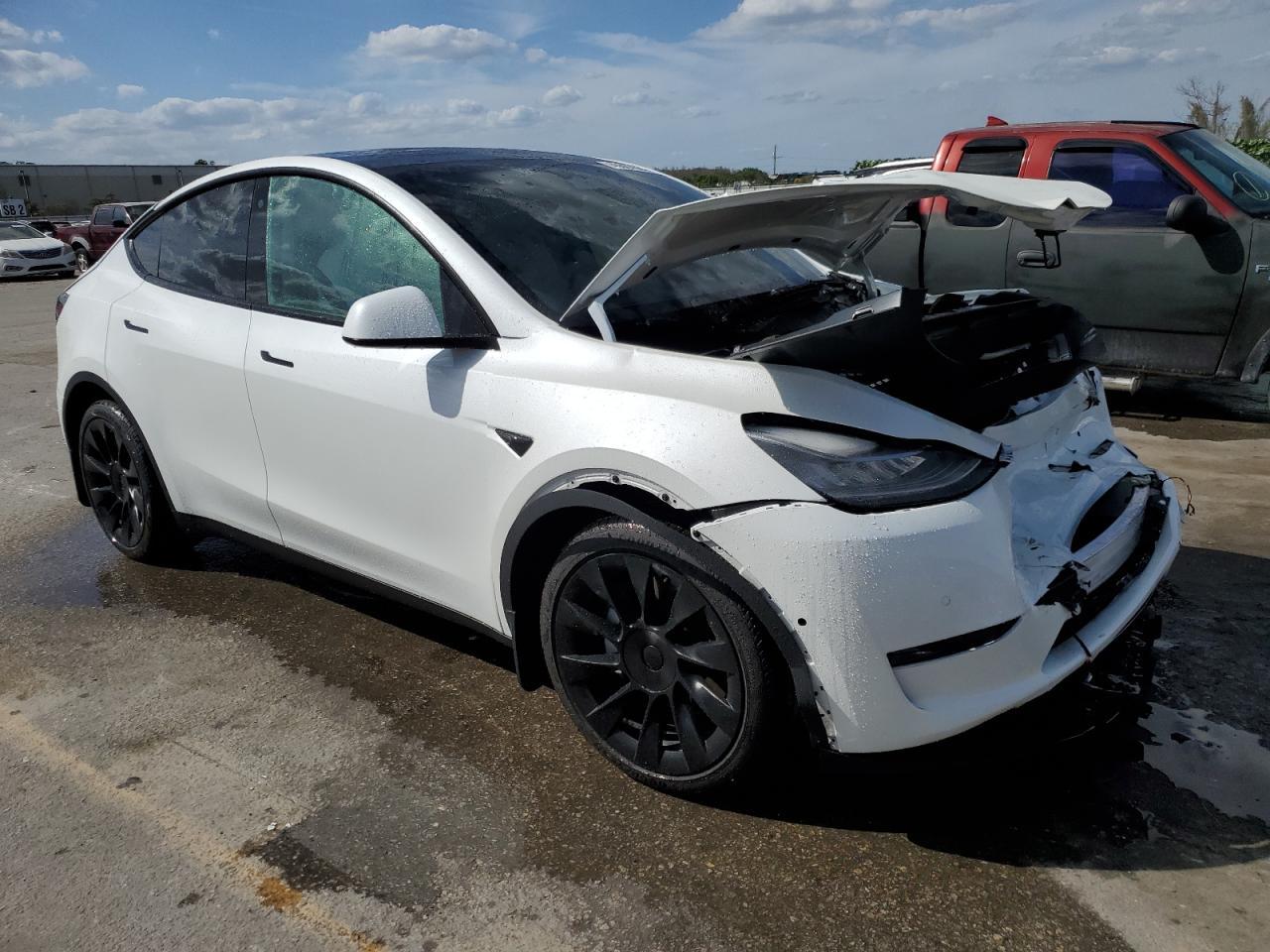 2022 TESLA MODEL Y - Image 4
