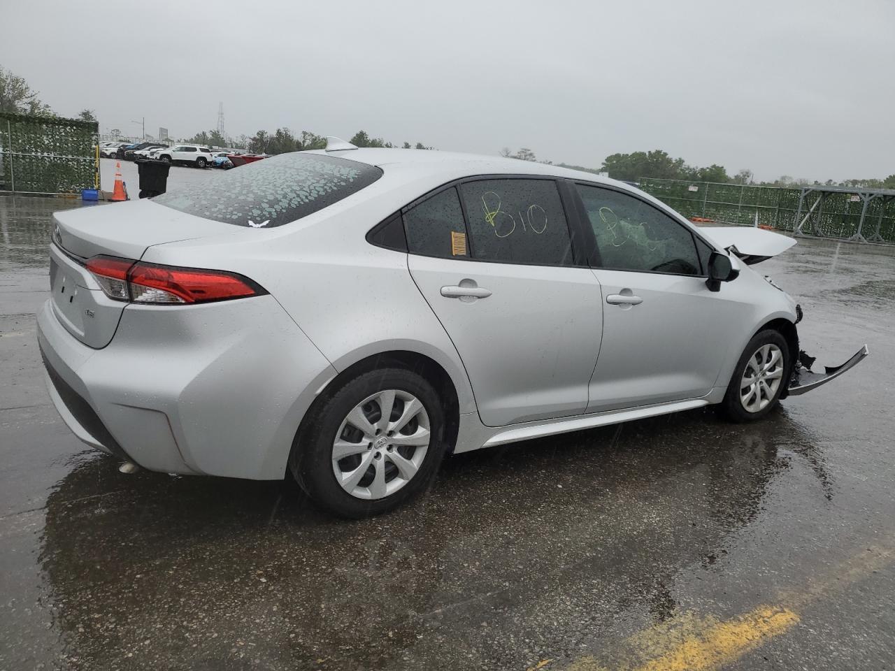 2021 TOYOTA COROLLA LE - Фото 3