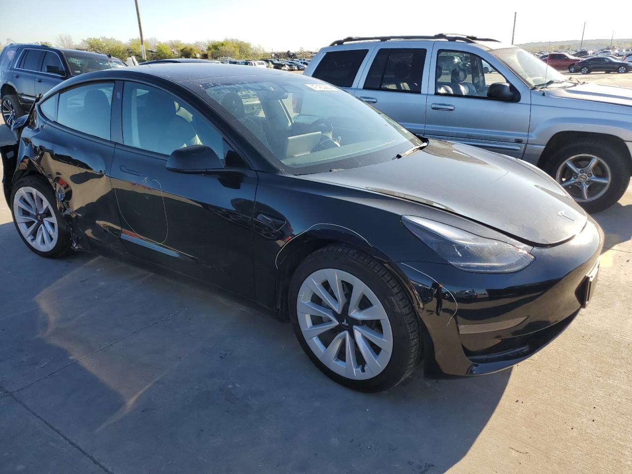 2022 TESLA MODEL 3 - Image 4